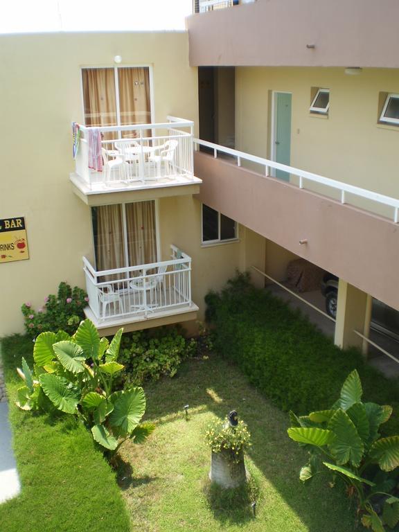 Barbara Tourist Apartments 아이아 나파 외부 사진