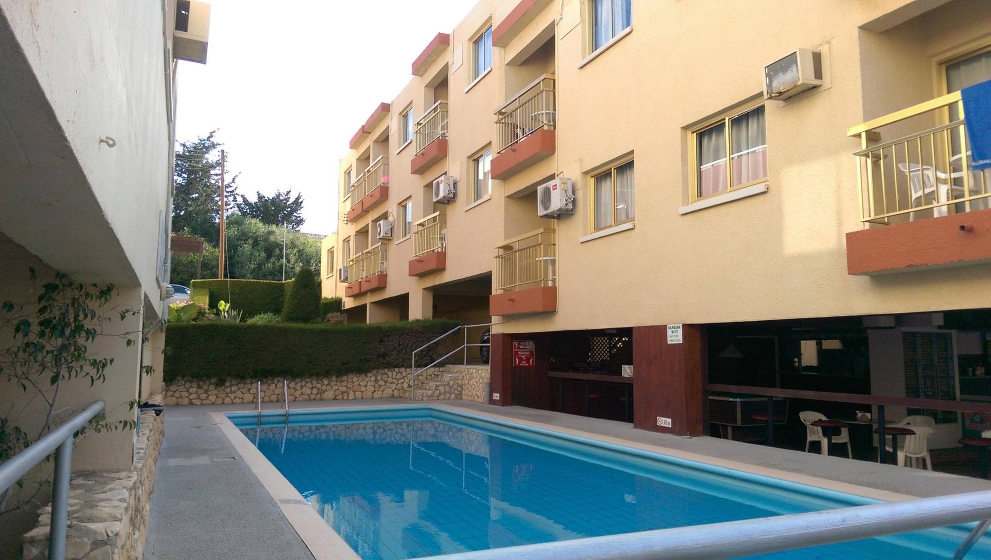 Barbara Tourist Apartments 아이아 나파 외부 사진